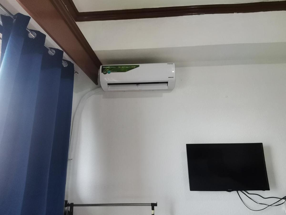 Passion Makati Aparthotel Makati City Екстериор снимка